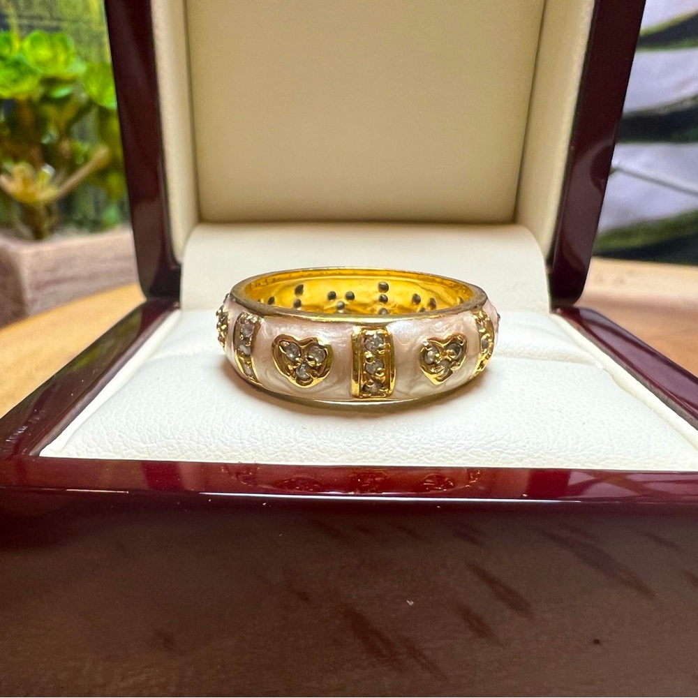 VTG| Cream Swirl Heart Rhinestone Ring 💛✨